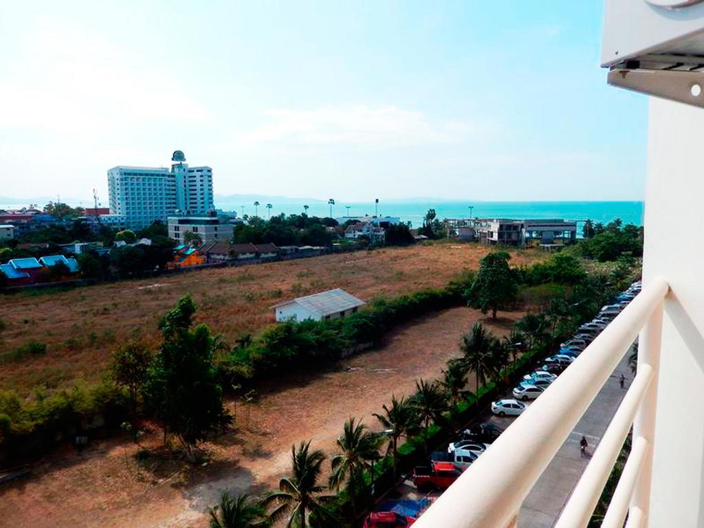 Jomtien Beach Condominium S2 Exterior photo